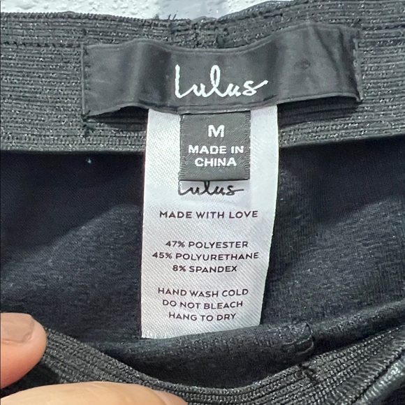 Lulu's high waisted Black Faux Leather Leggings Medium - Picture 7 of 7